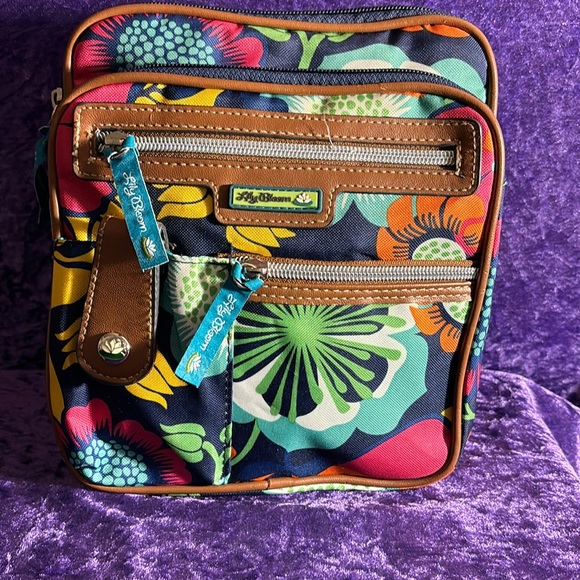Fire Bloom Light Chest Bag main image 0